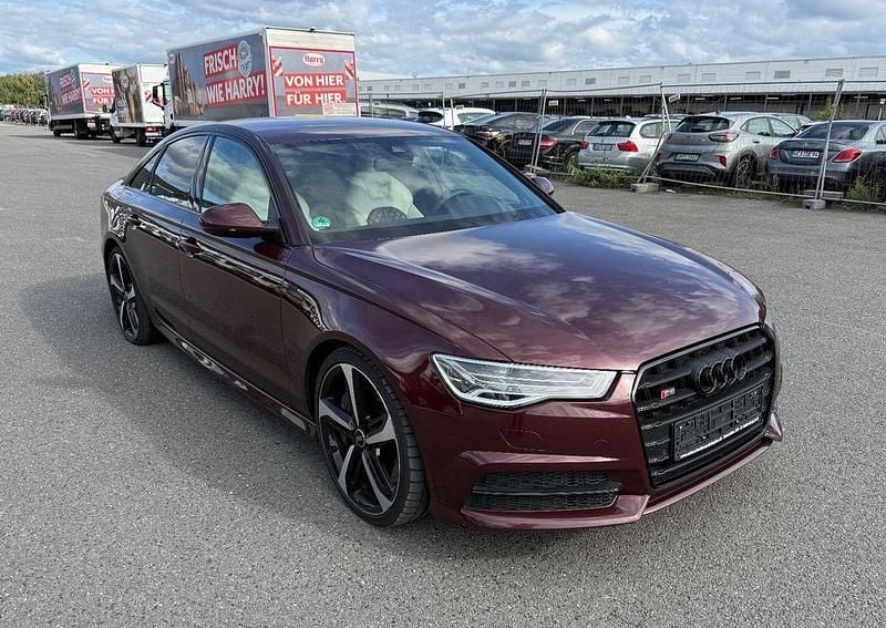 Gebraucht Audi S6 Ambiente 450 PS (330 kW) 2016 Rot Limousine
