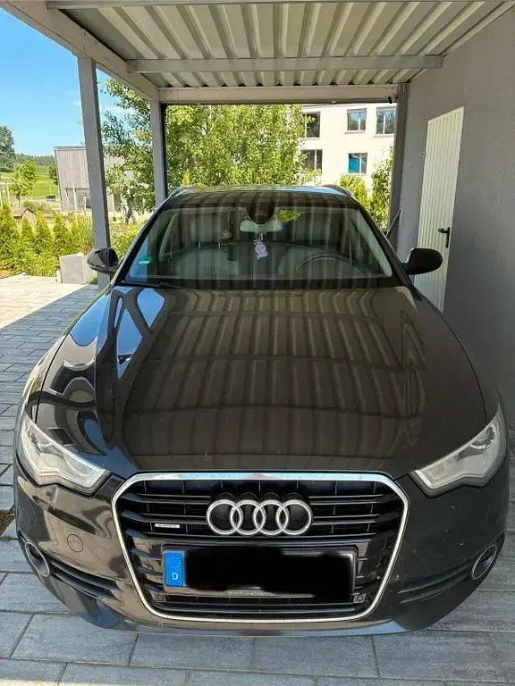 Gebraucht Audi A6 245 PS (180 kW) 2013 Schwarz Kombi