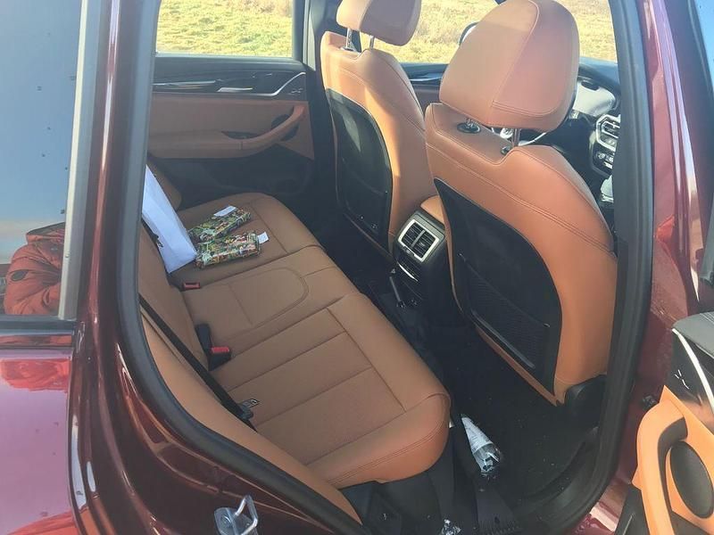 Gebraucht BMW iX3 M Sport 210 kW (286 PS) 2024 Rot SUV