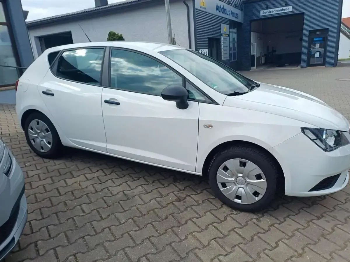 Gebraucht Seat Ibiza Reference 90 PS (66 kW) 2017 Candyweiß Kleinwagen