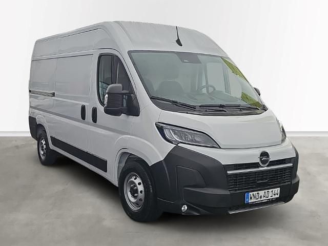 Gebraucht Opel Movano 140 PS (102 kW) 2025 Kaolin weiß Van