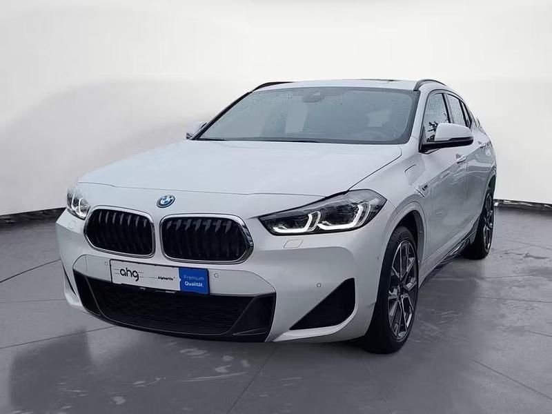 Gebraucht BMW X2 M Sport 125 PS (91 kW) 2023 Weiß SUV