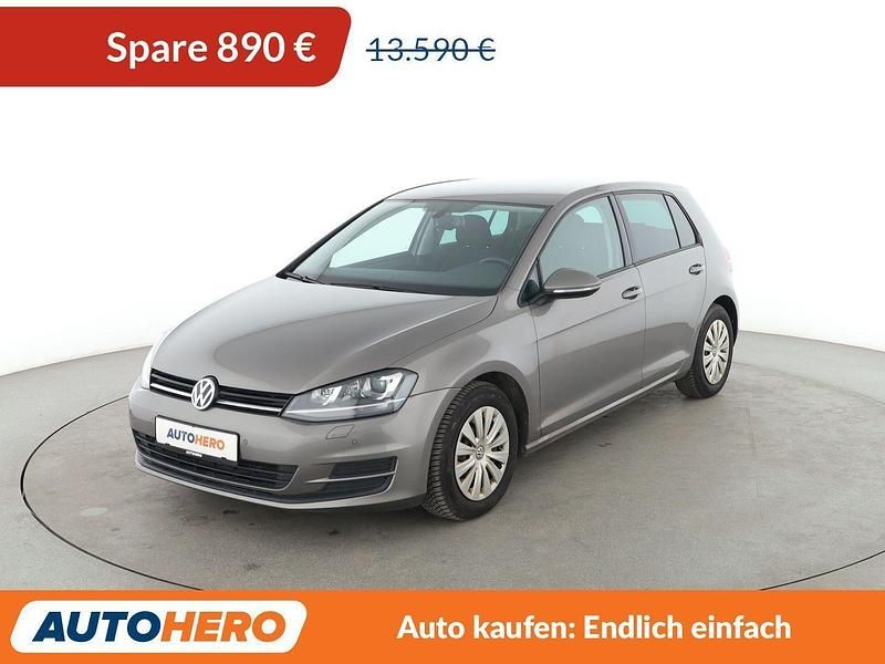 Grau Gebraucht 2015 VW Golf Comfortline Limousine | 12.700 € (Fairer Preis) - Bild 1/3