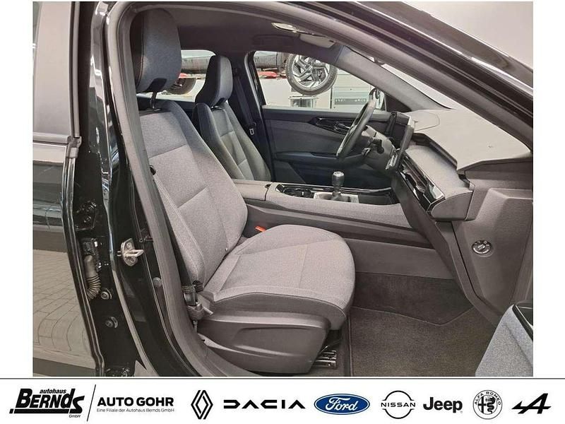 Usado Renault Austral Equilibre 140 CV (102 kW) 2023 Negro SUV