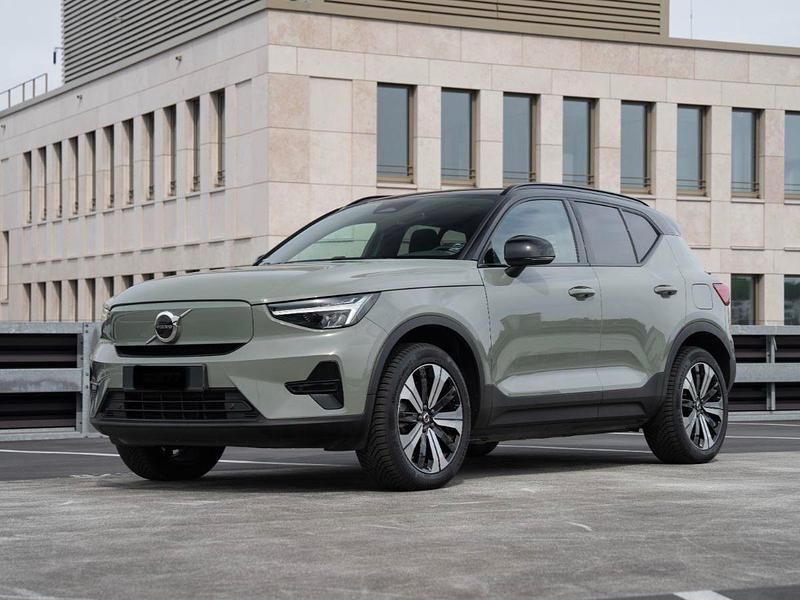 Gebraucht Volvo XC40 Plus 169 kW (231 PS) 2023 Grün SUV