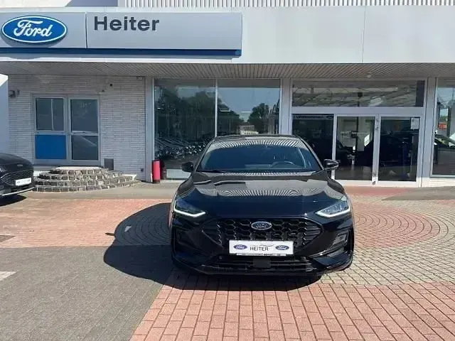 Gebraucht Ford Focus ST-Line 155 PS (114 kW) 2025 Schwarz Limousine