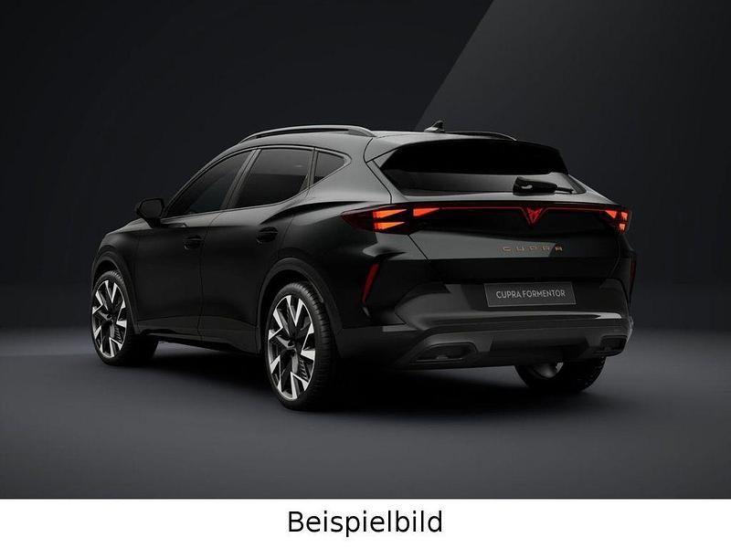 Neu Cupra Formentor 204 PS (150 kW) 2025 Midnight black (metallic) SUV