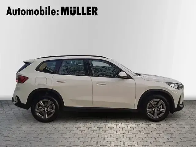 Używany BMW X1 Performance 163 KM (119 kW) 2025 Biały SUV