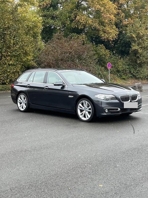 Schwarz Gebraucht 2014 BMW 535 Luxury Line Kombi | 16.900 € (Guter Preis) - Bild 1/4