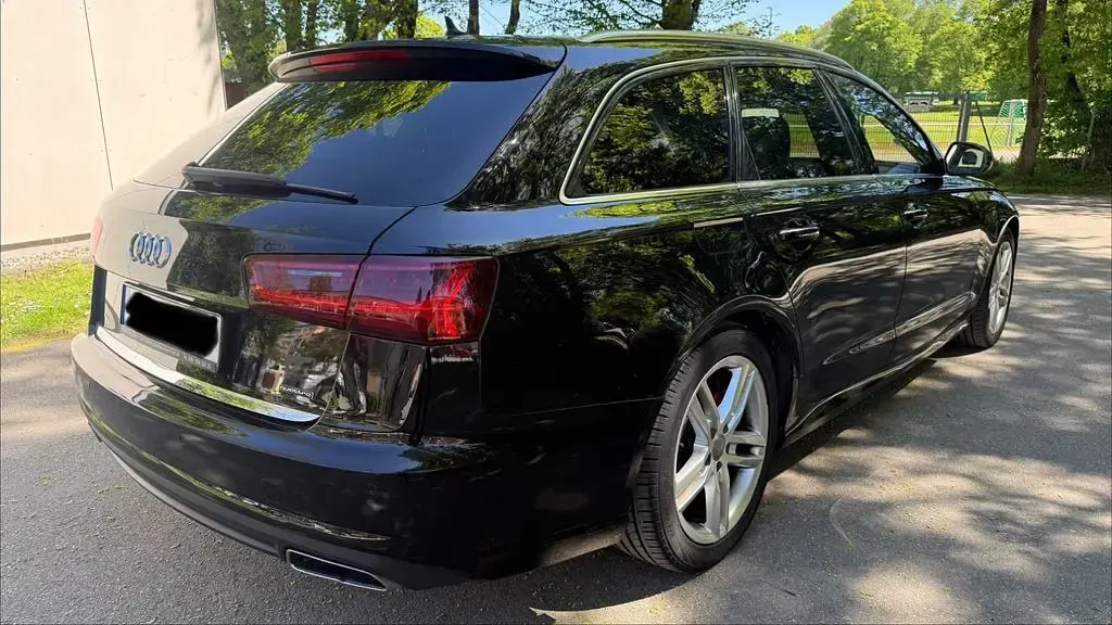 Second-hand Audi A6 320 CP (235 kW) 2016 Negru Break