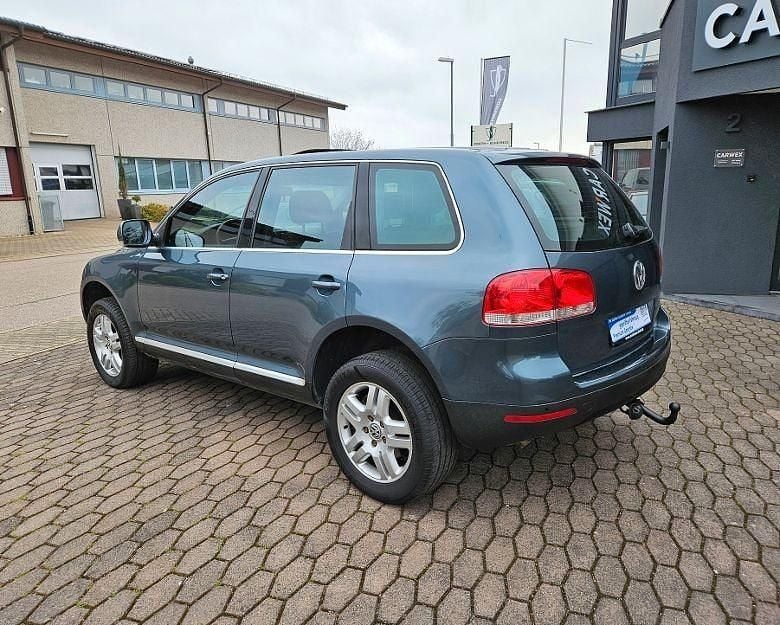 Gebraucht VW Touareg 241 PS (177 kW) 2006 Grau SUV