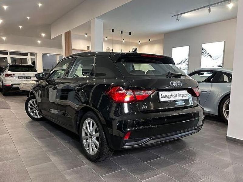 Gebraucht Audi A1 Sportback Advanced 110 PS (80 kW) 2022 Mythosschwarz metallic Kleinwagen