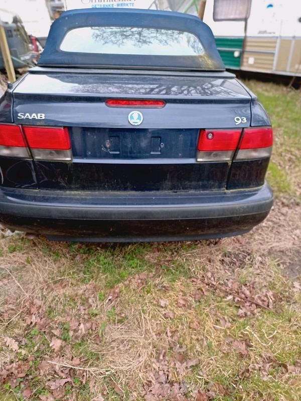 Second-hand Saab 9-3 2000 Albastru Cabrio