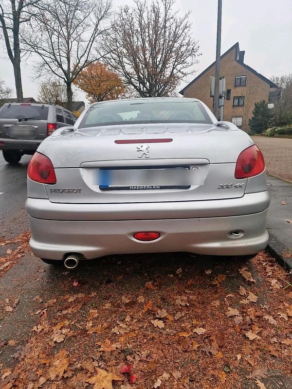 Gebraucht Peugeot 206 CC 136 PS (100 kW) 2004 Grau Cabrio