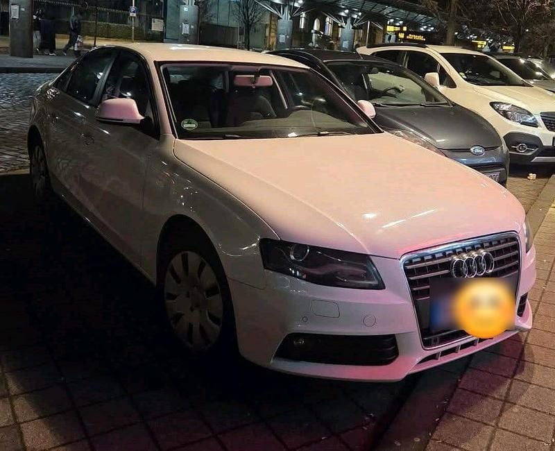 Gebraucht Audi A4 120 PS (88 kW) 2008 Weiß Limousine