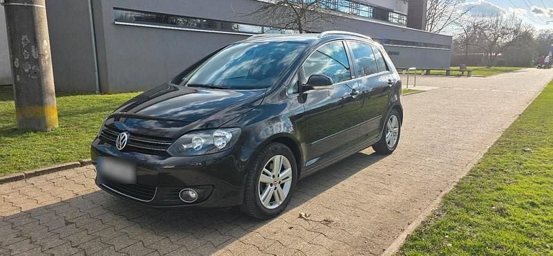 Gebraucht VW Golf Plus Cross Style 105 PS (77 kW) 2011 Schwarz Van / Kleinbus