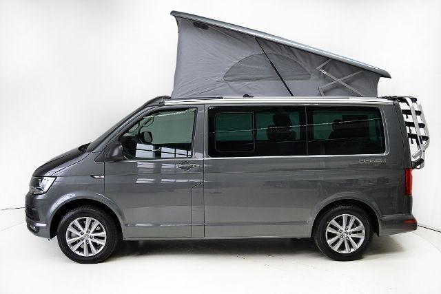 Gebraucht VW T6 Beach 204 PS (150 kW) 2016 Grau metallic Van