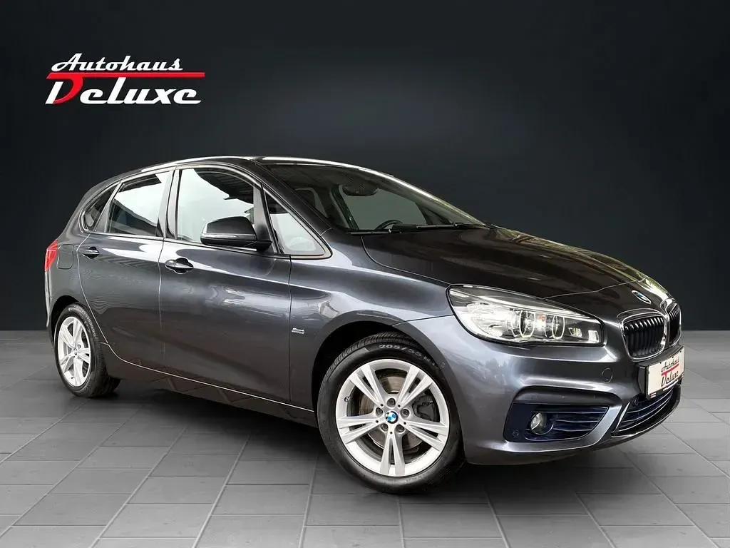 Gebraucht BMW 220 Active Tourer Sport Line 192 PS (141 kW) 2016 Grau Van / Kleinbus