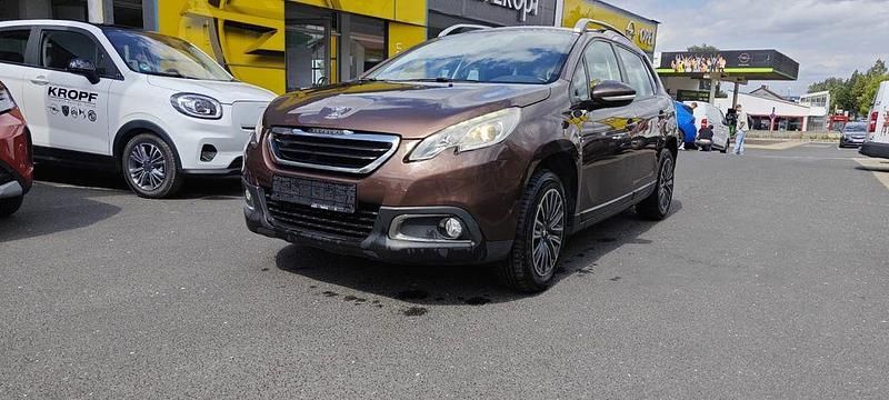 Braun Gebraucht 2015 Peugeot 2008 Active SUV | 5.900 € (Guter Preis) - Bild 1/4