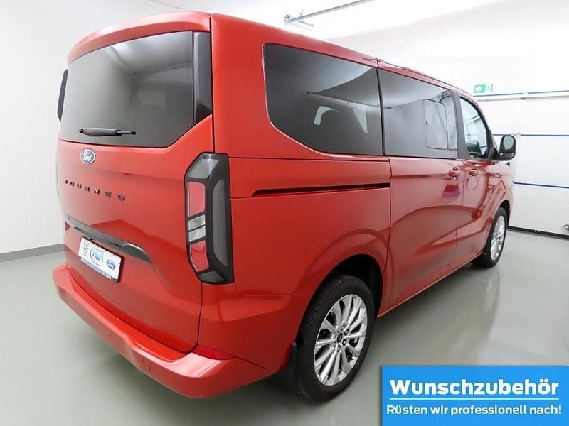 Gebraucht Ford Tourneo Custom Titanium 2024 Artisanred Van