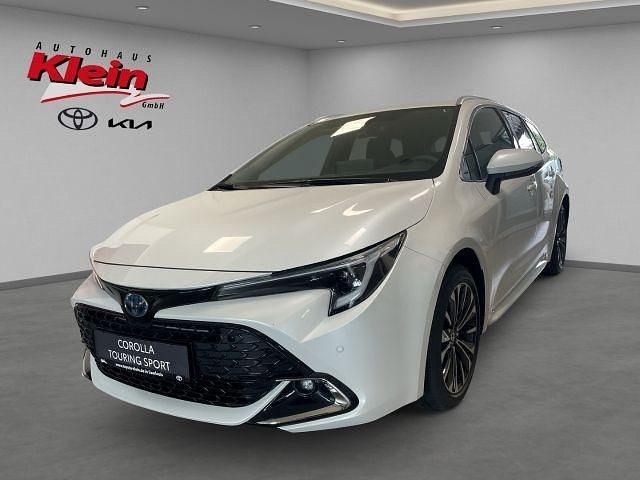 Gebraucht Toyota Corolla 141 PS (103 kW) 2025 Schneeweiß Kombi