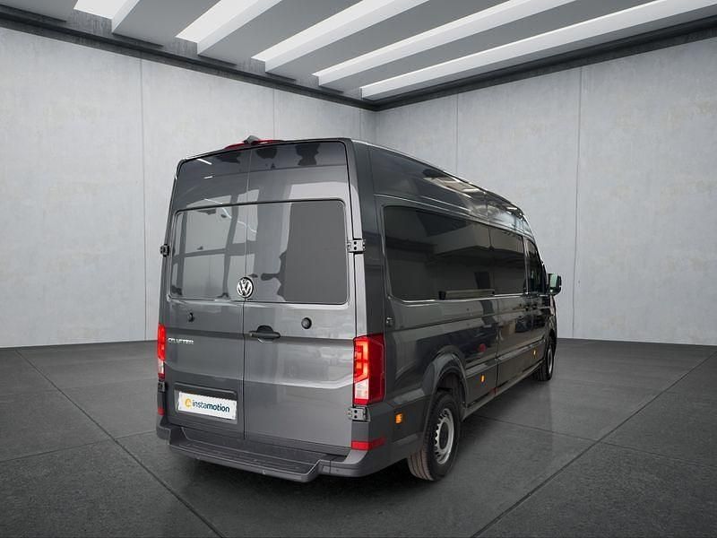 Gebraucht VW Crafter 177 PS (130 kW) 2021 Grau Van