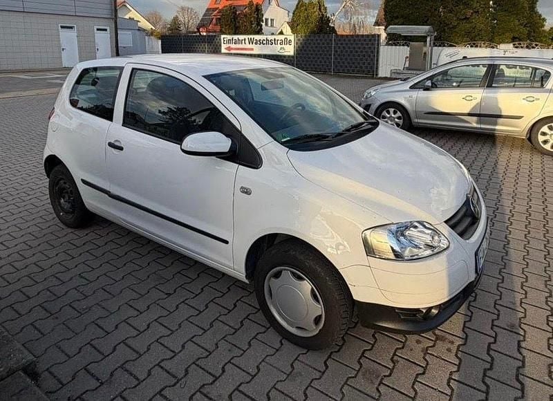 Gebraucht VW Fox 75 PS (55 kW) 2006 Weiß Kleinwagen