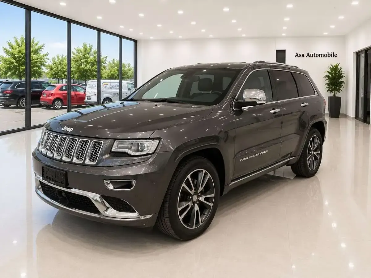 Gebraucht Jeep Grand Cherokee Summit 250 PS (183 kW) 2017 Granite crystal SUV