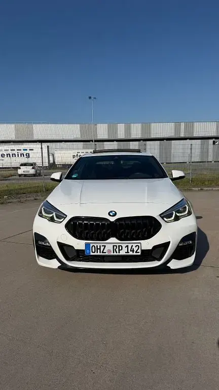 Gebraucht BMW 220 Performance 190 PS (139 kW) 2020 Weiß Coupé