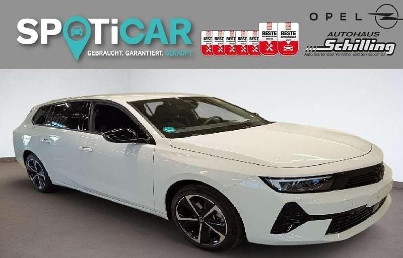 Jade weiß Gebraucht 2024 Opel Astra Kombi | 22.690 € (Guter Preis) - Bild 1/2