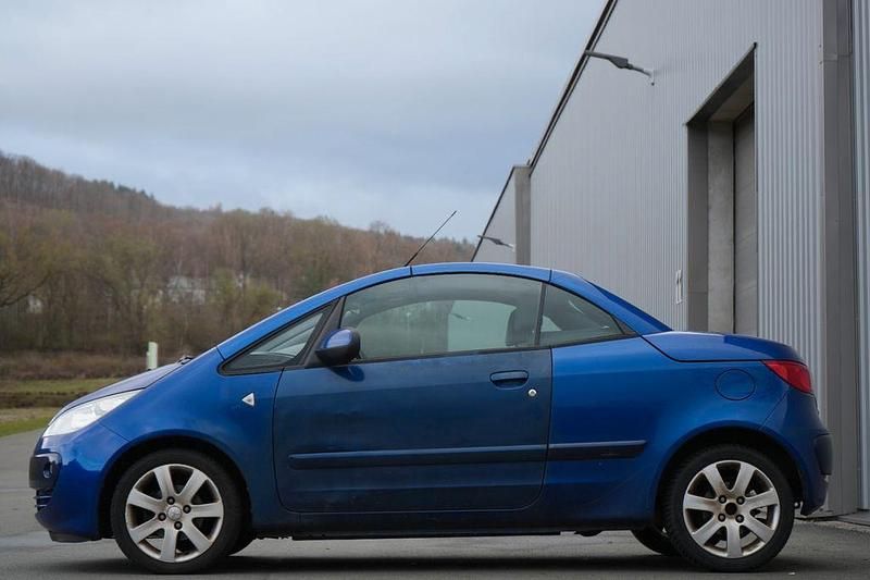 Gebraucht Mitsubishi Colt Basis 109 PS (80 kW) 2008 Blau Cabrio