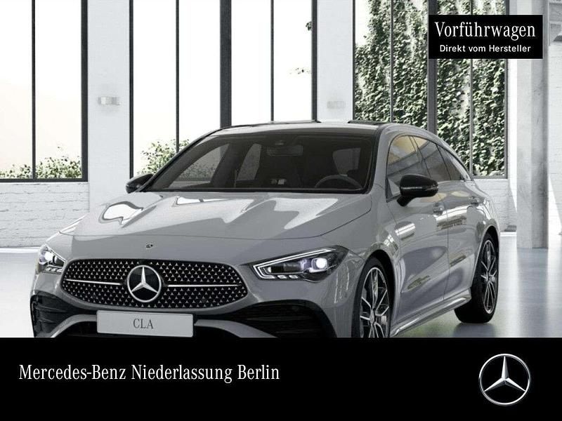 Grau Gebraucht 2025 Mercedes CLA200 AMG Limousine | 40.990 € (Teuer) - Bild 1/2
