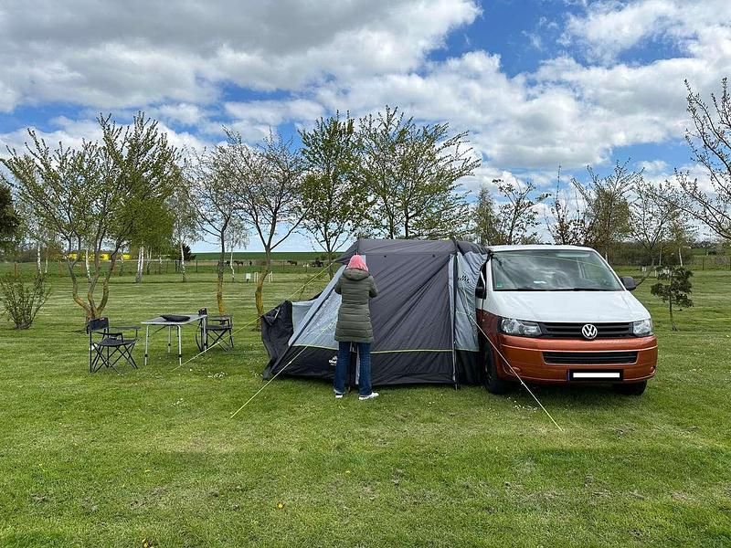 Gebraucht VW T5 102 PS (75 kW) 2013 Bronze Van