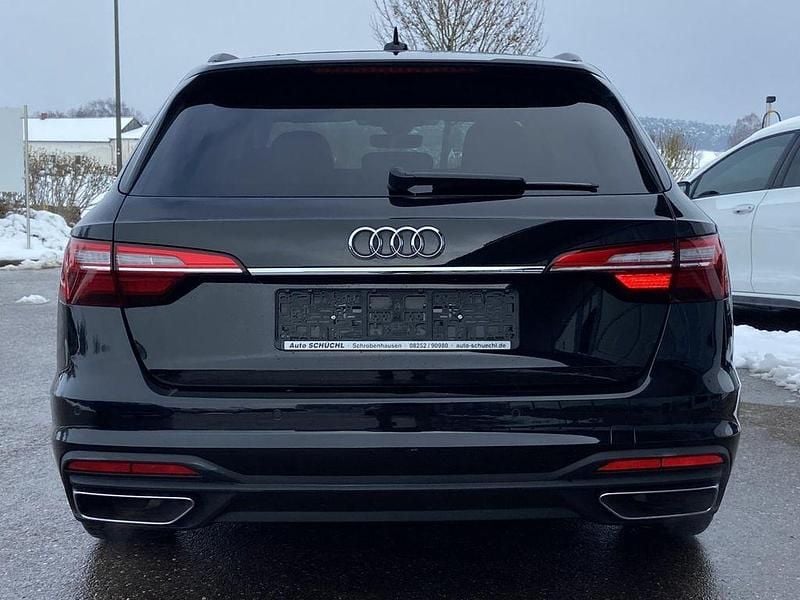 Second-hand Audi A4 150 CP (110 kW) 2022 Negru Break