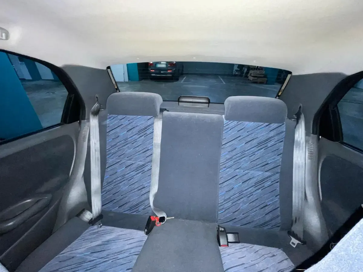 Gebraucht Suzuki Baleno GL 84 PS (61 kW) 1998 Silber Limousine