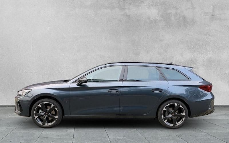 Neu Cupra Leon 204 PS (150 kW) 2025 Grau Kombi