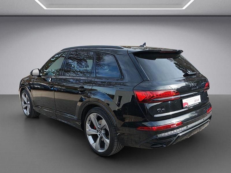 Gebraucht Audi Q7 Competition 340 PS (250 kW) 2023 Mythosschwarz metallic SUV