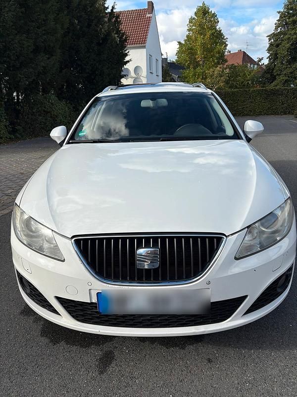 Weiß Gebraucht 2010 Seat Exeo Kombi | 4.799 € (Etwas zu teuer) - Bild 1/4