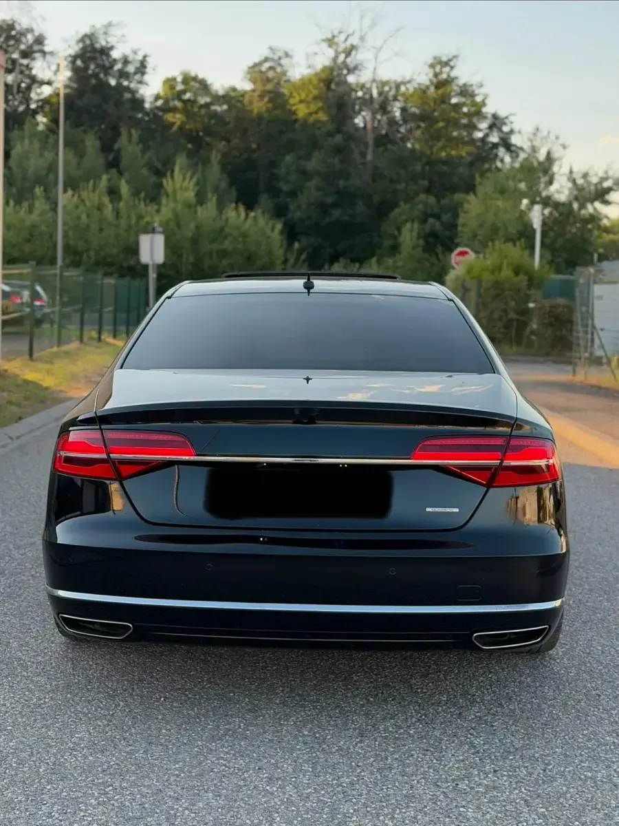Gebraucht Audi A8L Comfort 385 PS (283 kW) 2015 Schwarz Limousine