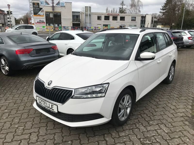 Gebraucht Skoda Fabia Ambition 95 PS (69 kW) 2022 Weiß Kleinwagen