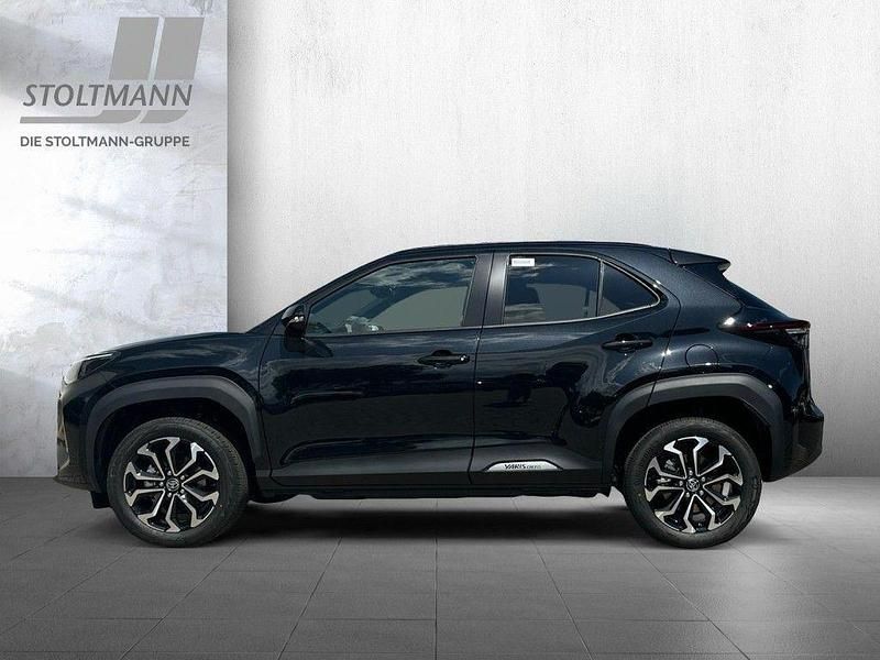 Gebraucht Toyota Yaris Cross 131 PS (96 kW) 2025 Schwarz SUV