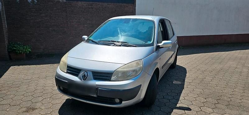 Silber Gebraucht 2005 Renault Scénic II Van / Kleinbus | 700 € (Superpreis) - Bild 1/4