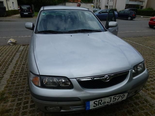 Gebraucht Mazda 626 116 PS (85 kW) 1997 Silber metallic Limousine