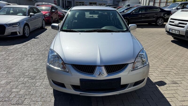 Schwarz Gebraucht 2003 Mitsubishi Lancer Limousine | 1.490 € (Superpreis) - Bild 1/4