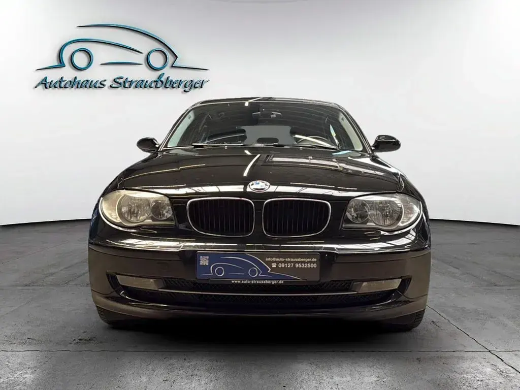 Gebraucht BMW 116 Advantage 122 PS (89 kW) 2009 Schwarzkeine angabe Kleinwagen