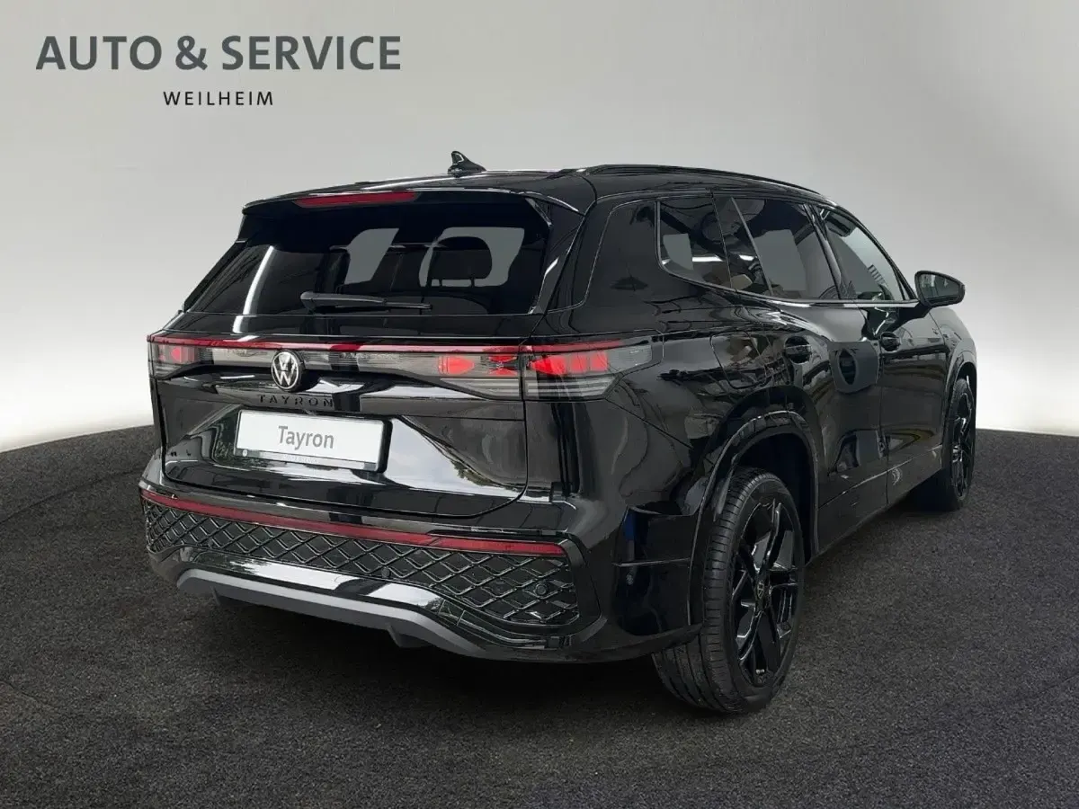 Gebraucht VW Tayron R-line 193 PS (141 kW) 2025 Schwarz SUV