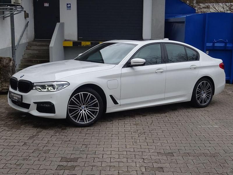 Gebraucht BMW 530e iPerformance 252 PS (185 kW) 2019 Weiß Limousine