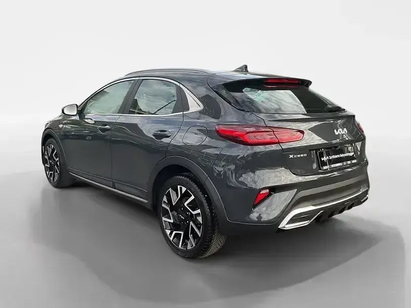 Second-hand Kia XCeed Vision 140 CP (102 kW) 2025 (h8g) pentametal met. SUV