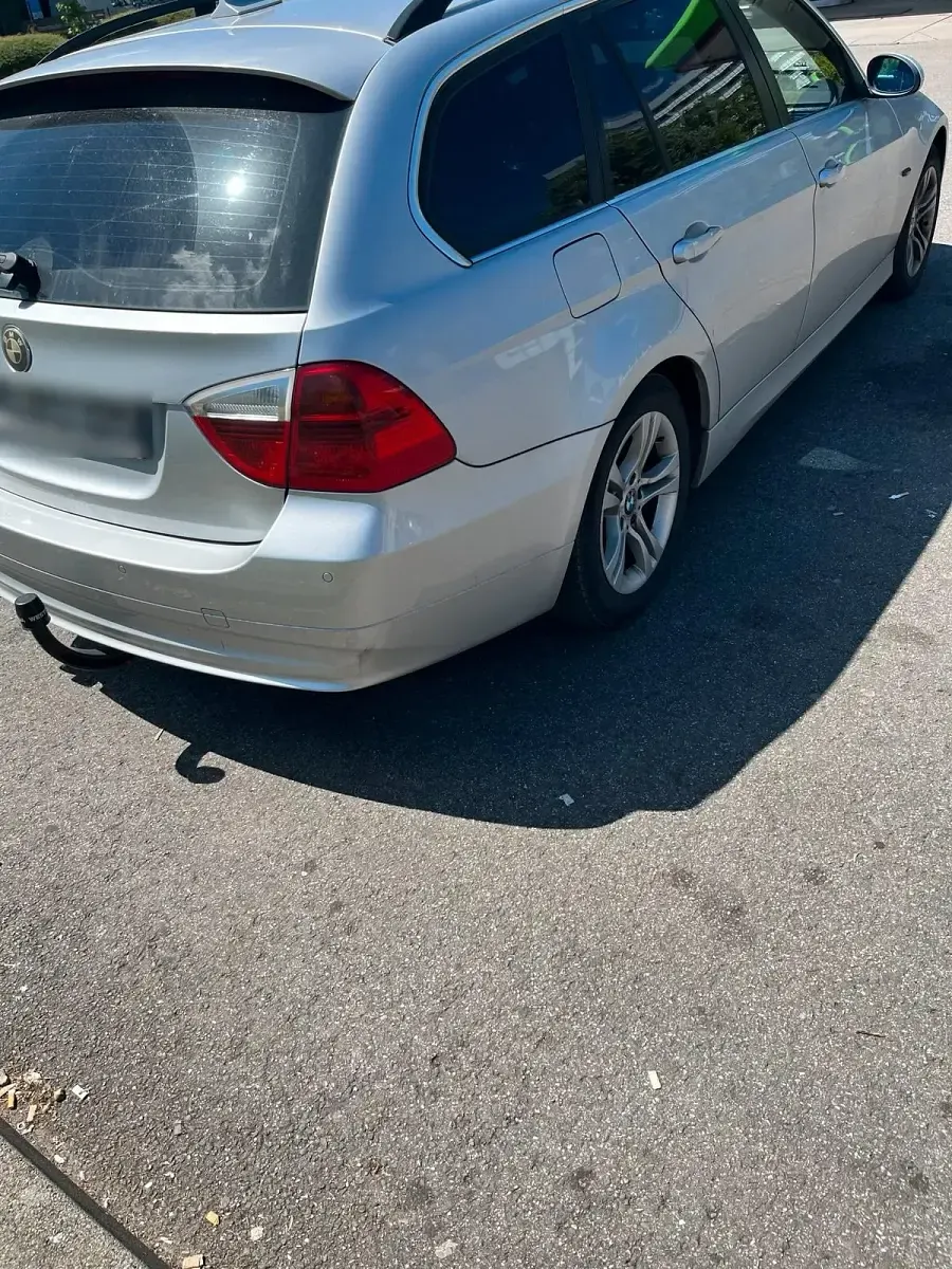 Gebraucht BMW 325 218 PS (160 kW) 2008 Silber Kombi