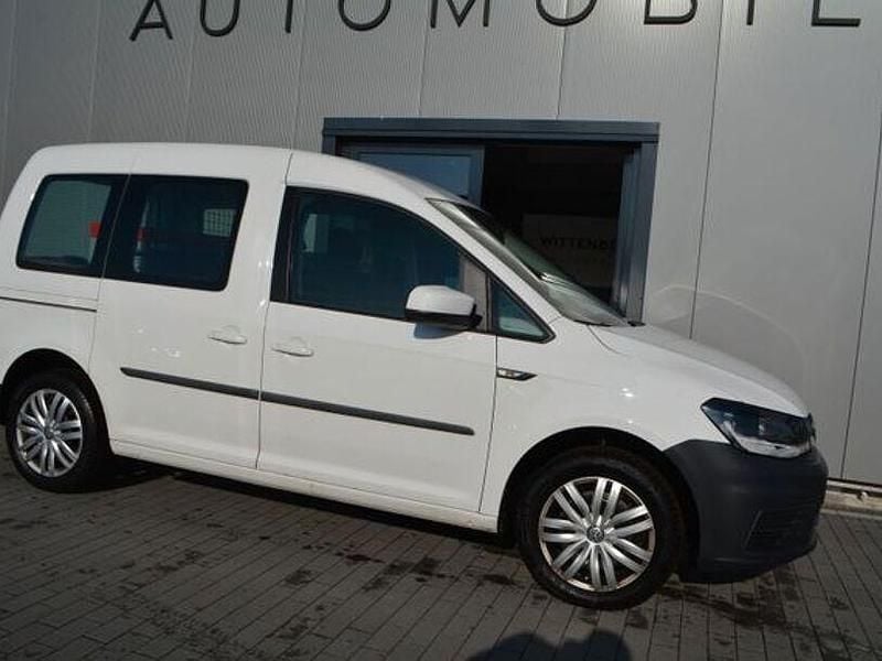 Gebraucht VW Caddy Trendline 131 PS (96 kW) 2019 Weiß Van / Kleinbus